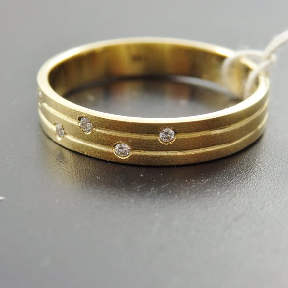 Sonia Bitton Galerie de Bijoux® "Diamonds in the Sand" 14K Gold Ring - Picture 3 of 10